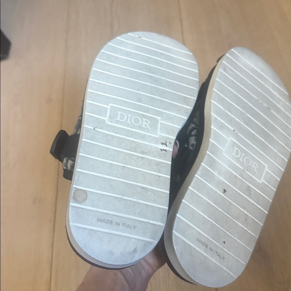 Dior Alpha Sandals - Picture 4 of 5